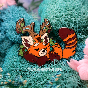 Napps the Dreaming Fol'ya | Pet | enamel pin