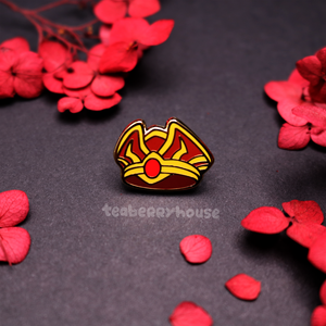 Whitemane's Chapeau mini filler enamel pin