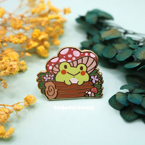 Forest Frog enamel pin - Teaberry Pin Club - March 2022